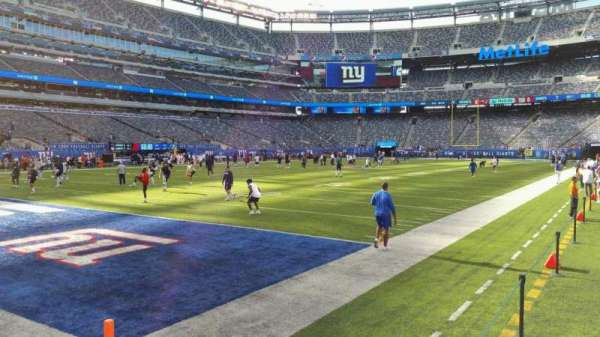 MetLife Stadium, block: 121, row: 3, seat: 5
