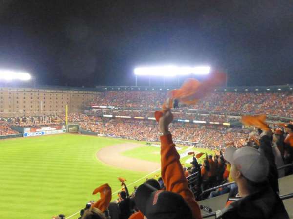 Oriole Park at Camden Yards, block: 370, row: 11, seat: 4