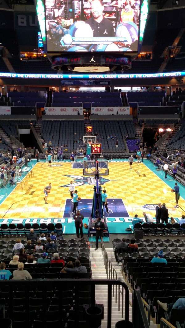 Spectrum Center, block: 101, row: R, seat: 2