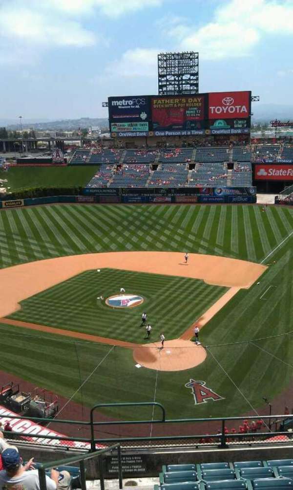 Angel Stadium, block: 417, row: j, seat: 1