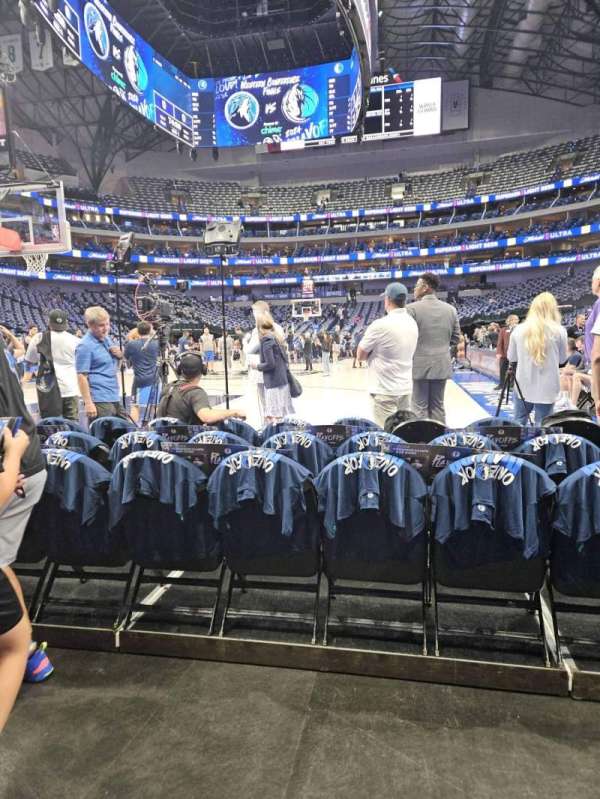 American Airlines Center, block: 124, row: 2, seat: 5