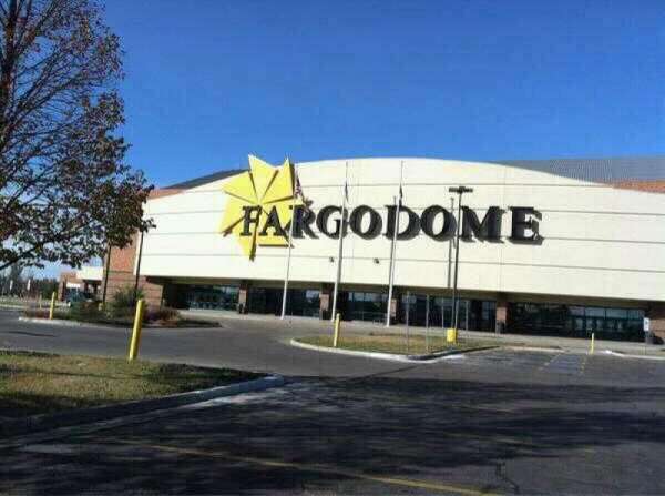 Fargodome, block: Outside
