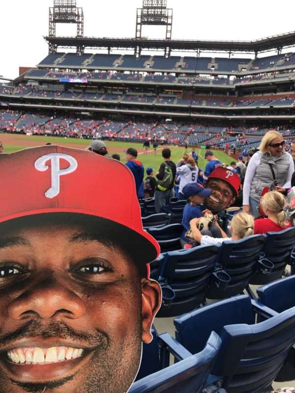 Citizens Bank Park, block: 138, row: 9, seat: 6