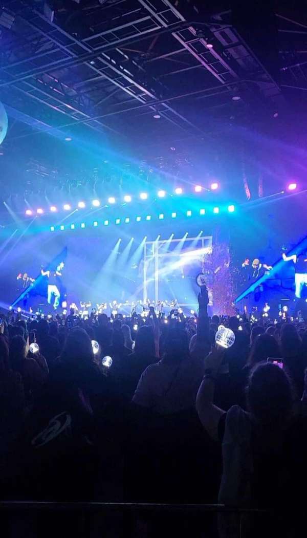 ING Arena, block: Fosee standard, row: front row