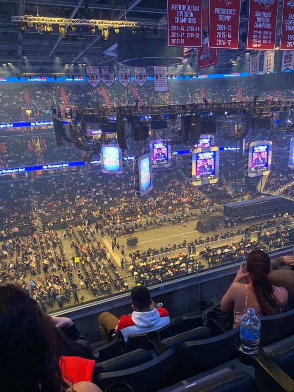 Capital One Arena, block: 416, row: D