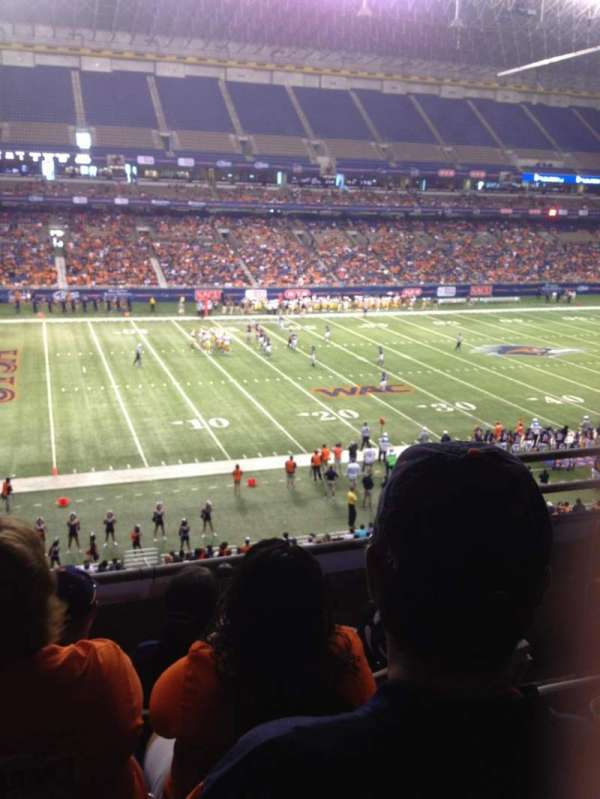 Alamodome, block: 216, row: 4, seat: 3