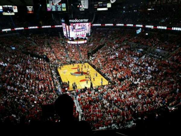 Moda Center, block: 328, row: j, seat: 4