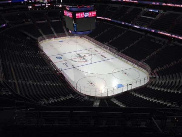 Capital One Arena, block: 406, row: M, seat: 11
