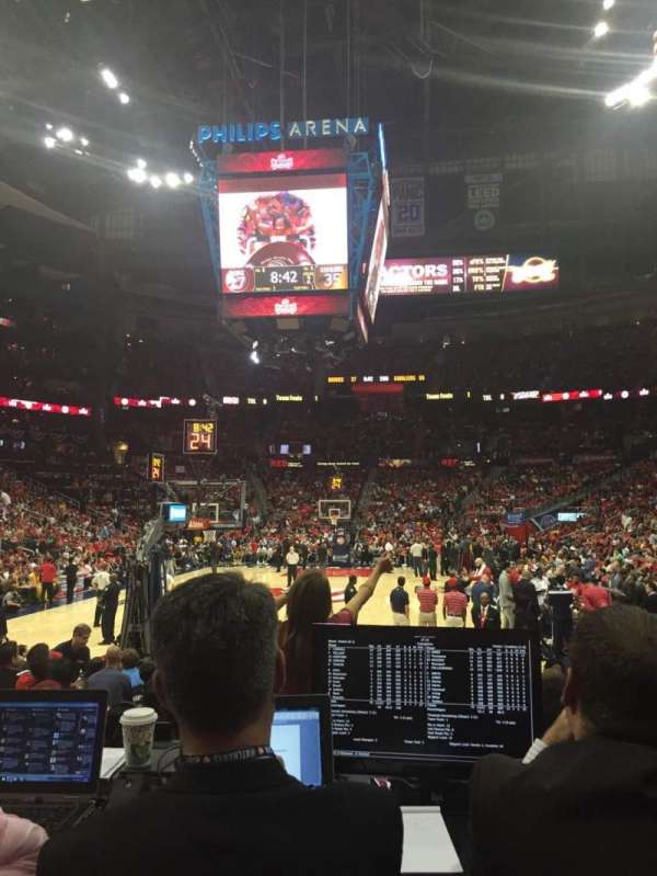 State Farm Arena, block: 102, row: MM