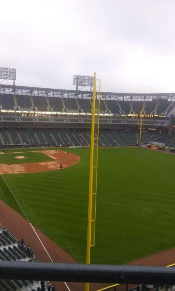 Rate Field, block: 507, row: 1, seat: 8
