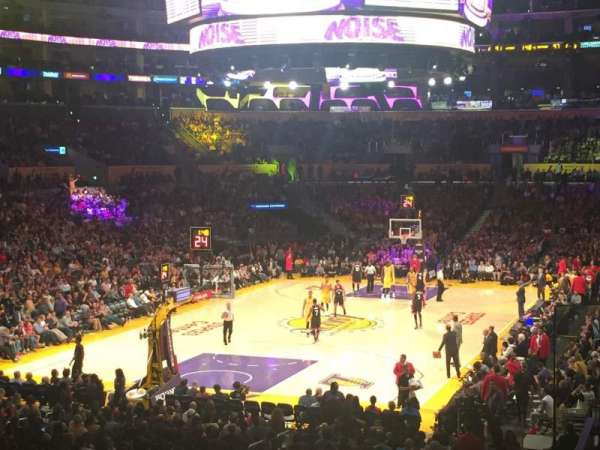 Crypto.com Arena, block: 206, row: 3, seat: 3