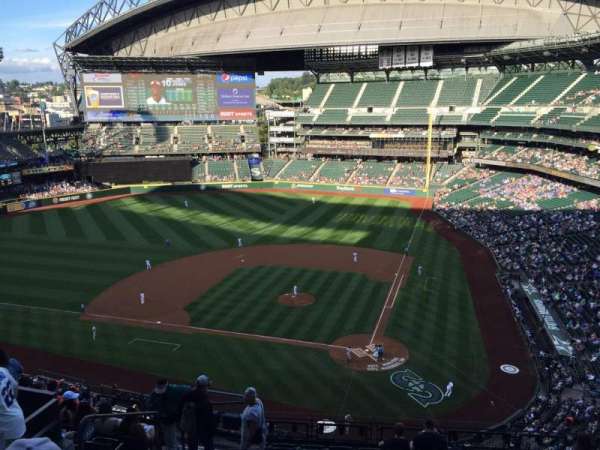 T-Mobile Park, block: 333, row: 11, seat: 16