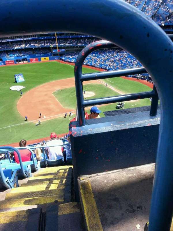 Rogers Centre, block: 532, row: 10, seat: 1