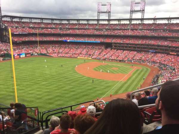Busch Stadium, block: 369, row: 8, seat: 4