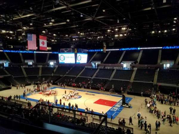Nassau Veterans Memorial Coliseum, block: 240, row: 5, seat: 6