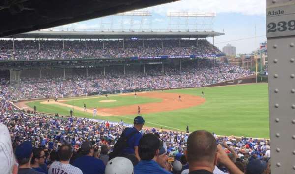 Wrigley Field, block: 231, row: 21, seat: 1