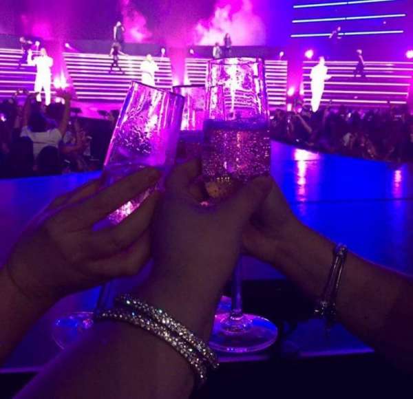 PH Live, block: VIP8