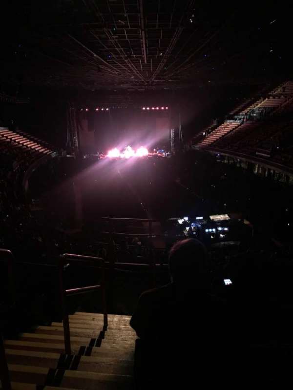 Kia Forum, block: 235, row: 7, seat: 1