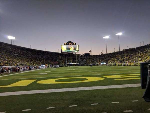 Autzen Stadium, block: Field