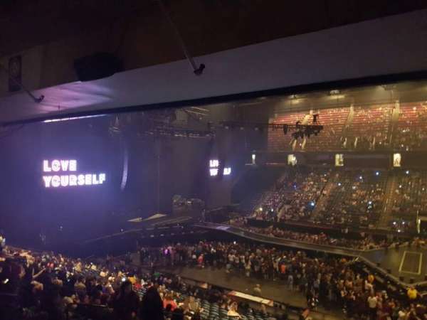 TD Coliseum, block: BOX 121 (suite)