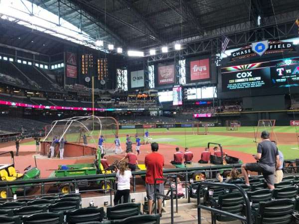 Chase Field, block: H, row: I, seat: 2
