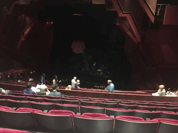 Segerstrom Hall, block: Loge, row: Q, seat: 116