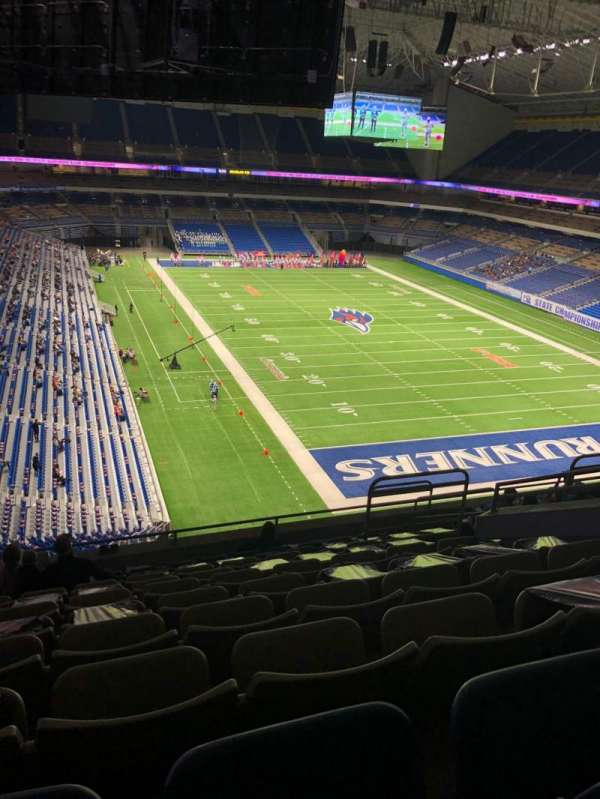 Alamodome, block: 304, row: 11, seat: 12