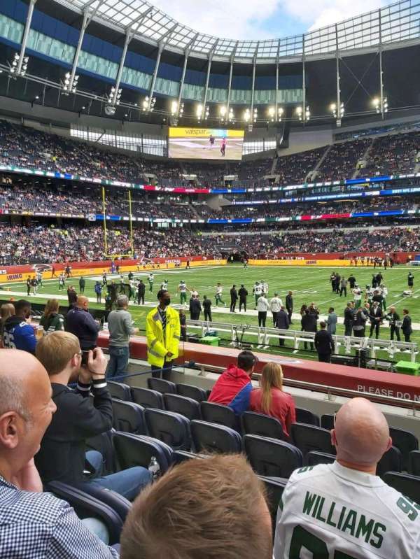 Tottenham Hotspur Stadium, block: Suite 212, row: 10, seat: 14