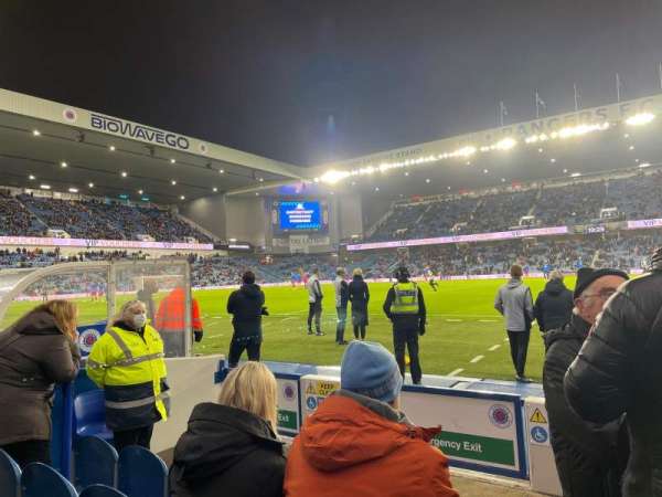 Ibrox Stadium, block: SE5, row: E, seat: 131