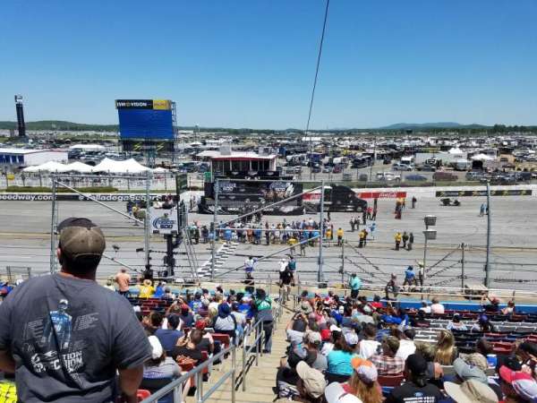 Talladega Superspeedway, block: Moss Thornton F, row: 25, seat: 1