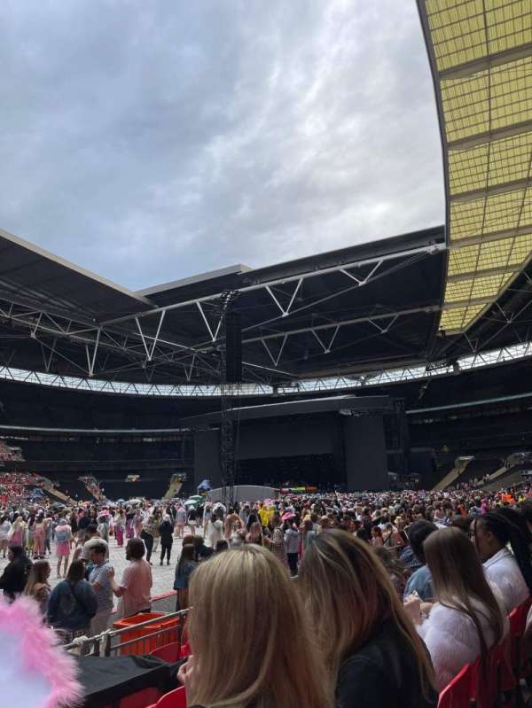 Wembley Stadium, block: 104, row: 6, seat: 46