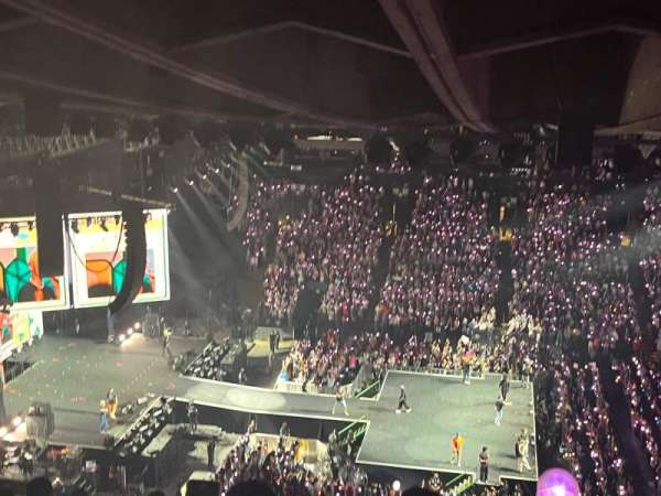 BMO Stadium, block: 217, row: 14, seat: 1