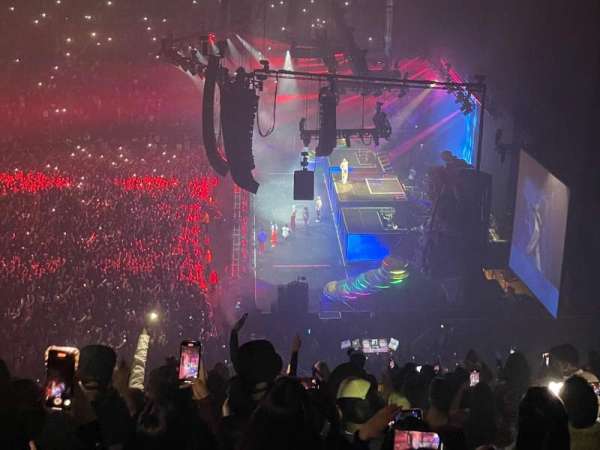 The O2, London, block: 421, row: Q, seat: 959