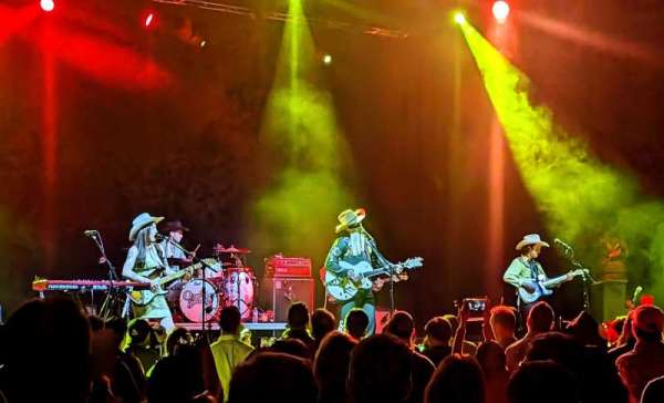 Thomas Wolfe Auditorium, block: OL, row: L, seat: 6