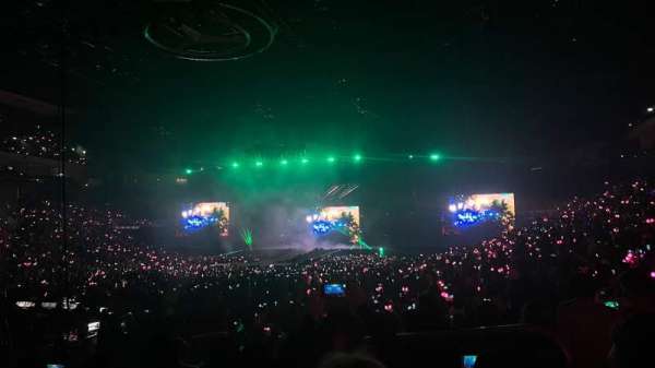 Uber Arena, block: 203, row: 10, seat: 10