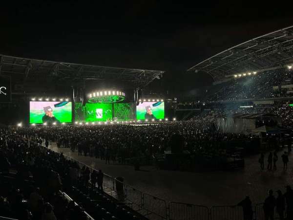 BMO Stadium, block: 126, row: L, seat: 3