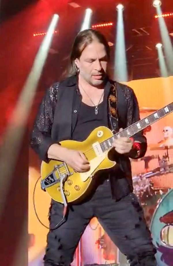 Kia Forum, block: C, row: 3, seat: 16