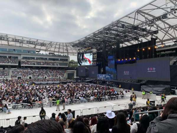 BMO Stadium, block: 111, row: P, seat: 6