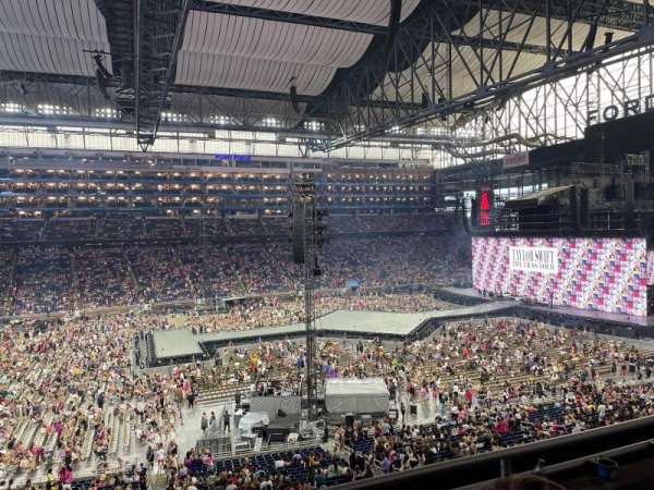 Ford Field, block: 228, row: 3, seat: 16