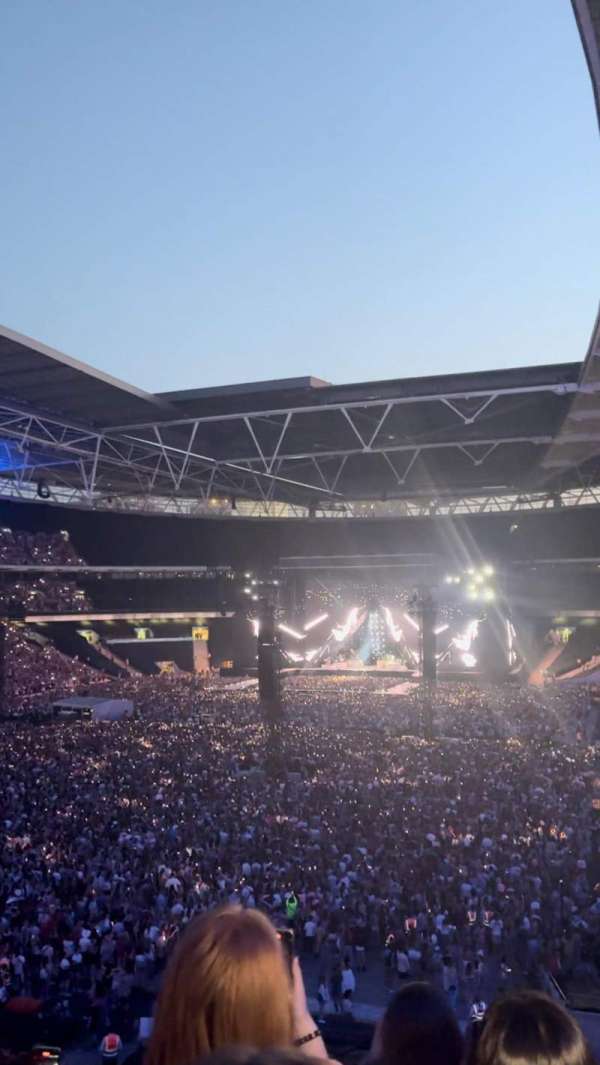 Wembley Stadium, block: 210, row: 4, seat: 200