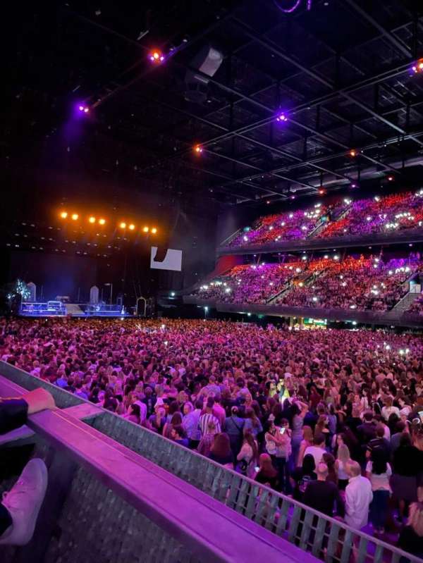 Ziggo Dome, block: 109, row: 1, seat: 316