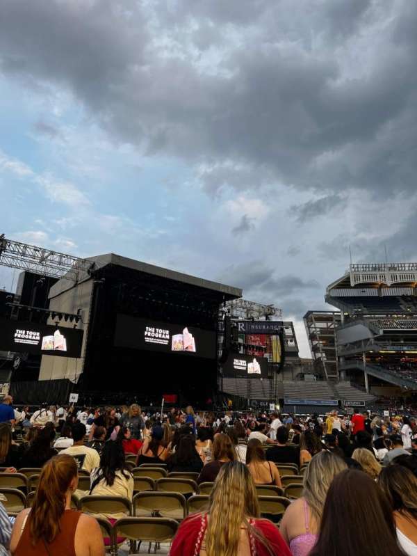 Yankee Stadium, block: B7, row: 25, seat: 18