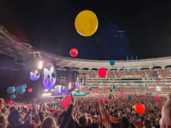 Optus Stadium, block: 141, row: 15, seat: 27