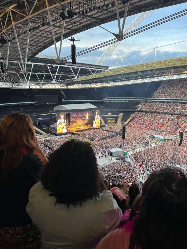 Wembley Stadium, block: 522