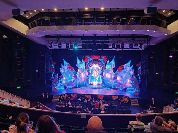wycombe swan, block: Circle, row: N, seat: 27