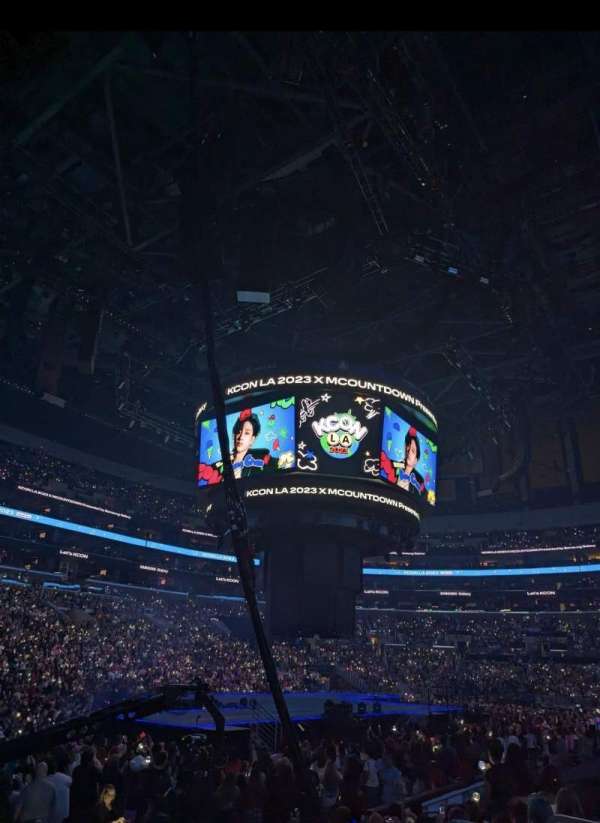 Crypto.com Arena, block: 114, row: 14