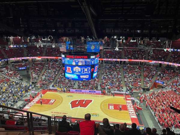 Kohl Center, block: 307, row: J, seat: 11