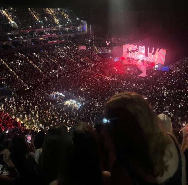 The O2, London, block: 415, row: S, seat: 800