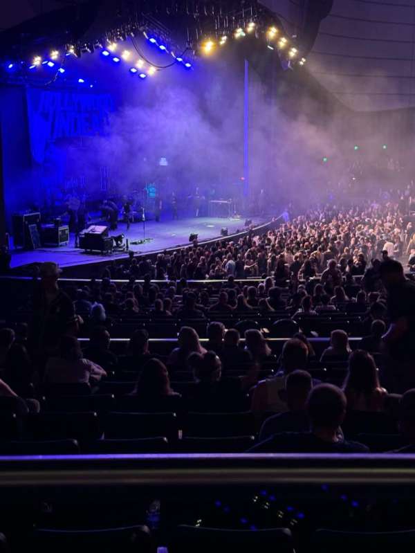 PH Live, block: 209, seat: 6
