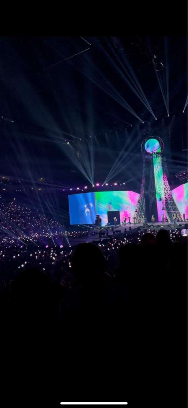 LANXESS arena, block: 207, row: 6, seat: 22